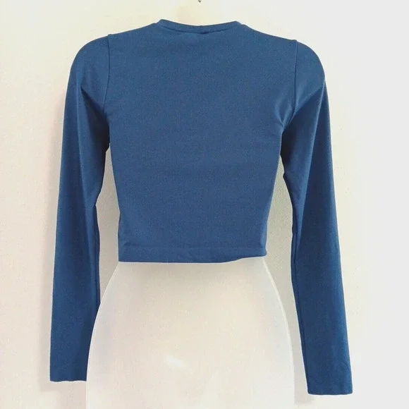 B.DY Crop Top Blue Seamless Long Sleeve Gym Yoga Medium Athletic Athleisure NEW - Picture 4 of 9